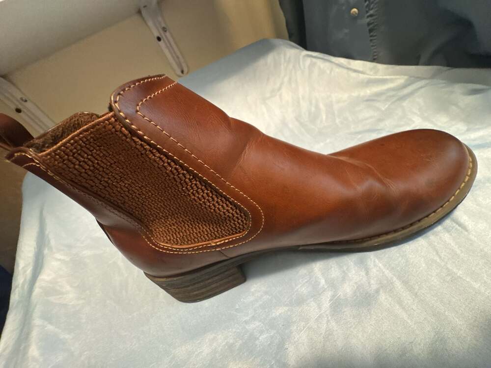 Camden Rock Brown Juno Women’s Size 11 Ankle Boots